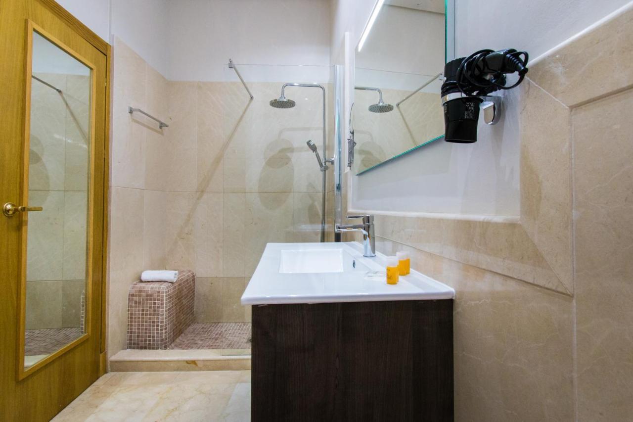 Holidays2Malaga Junto Catedral Apartment Exterior photo